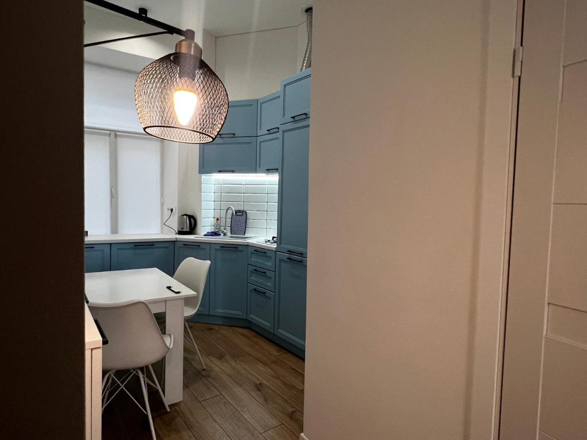 Apartment Lesya Kurbasa Λβιβ Εξωτερικό φωτογραφία