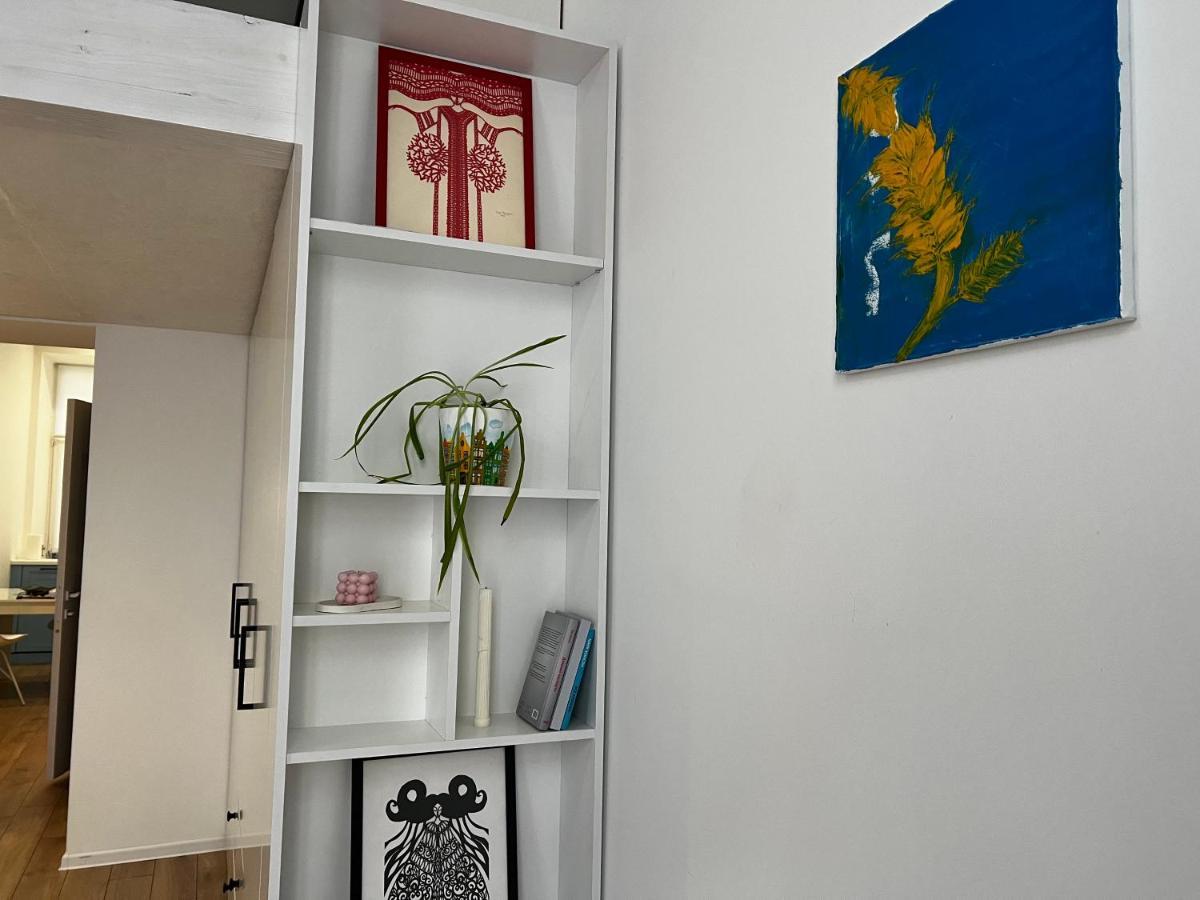 Apartment Lesya Kurbasa Λβιβ Εξωτερικό φωτογραφία