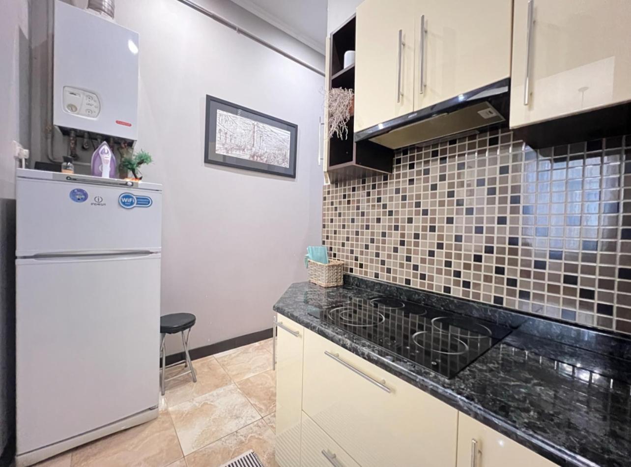 Apartment Lesya Kurbasa Λβιβ Εξωτερικό φωτογραφία